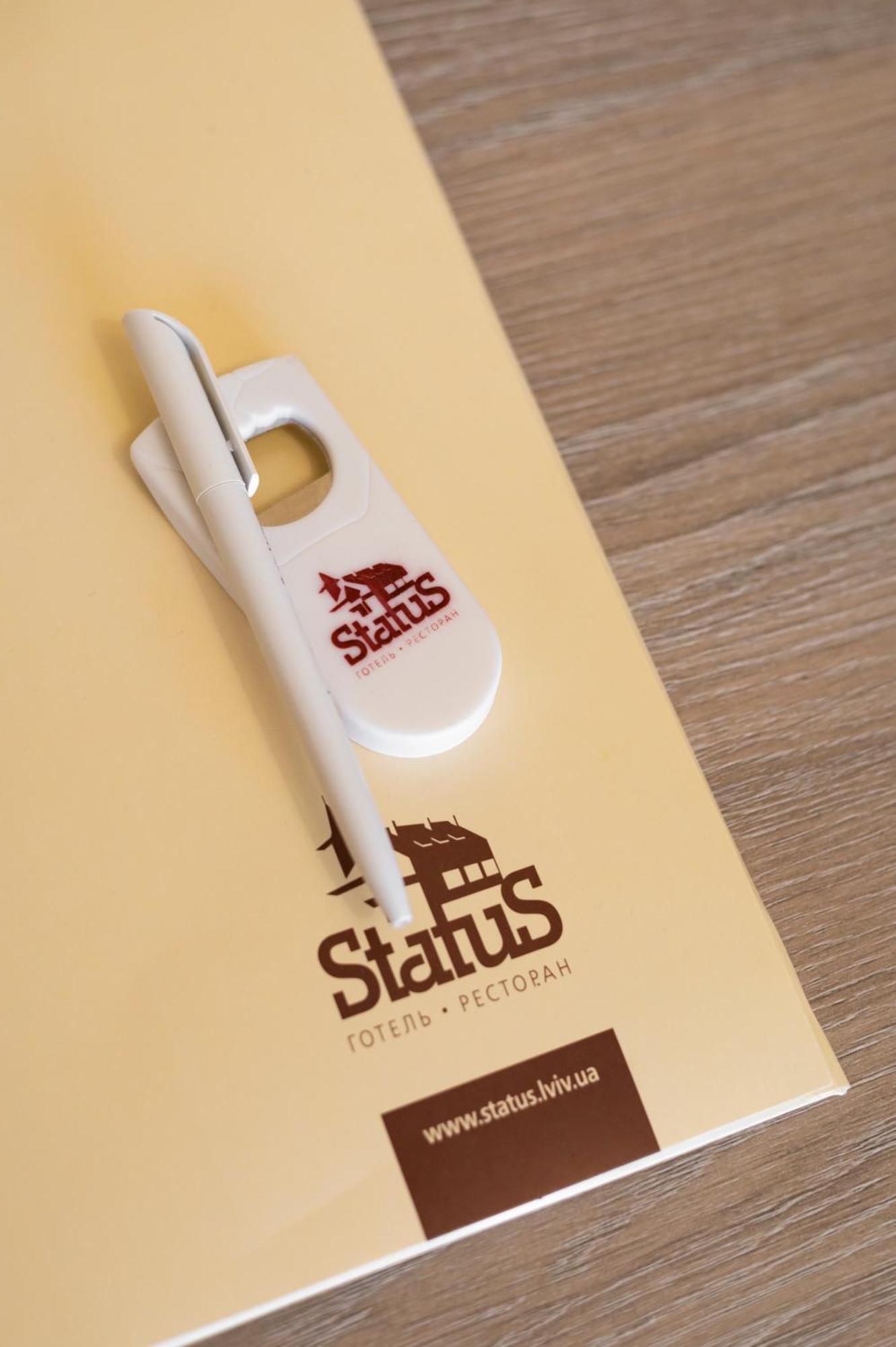 Status Hotel Malekhuv ภายนอก รูปภาพ